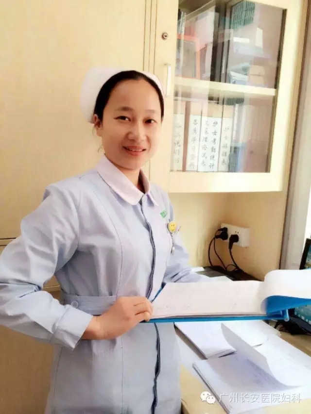 用心服务 用爱温暖---南丁格尔精神的践行者！
